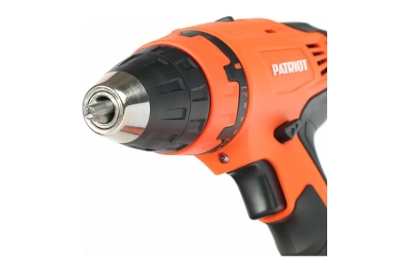 Аккумуляторная дрель-шуруповерт PATRIOT BR140Li 180301520